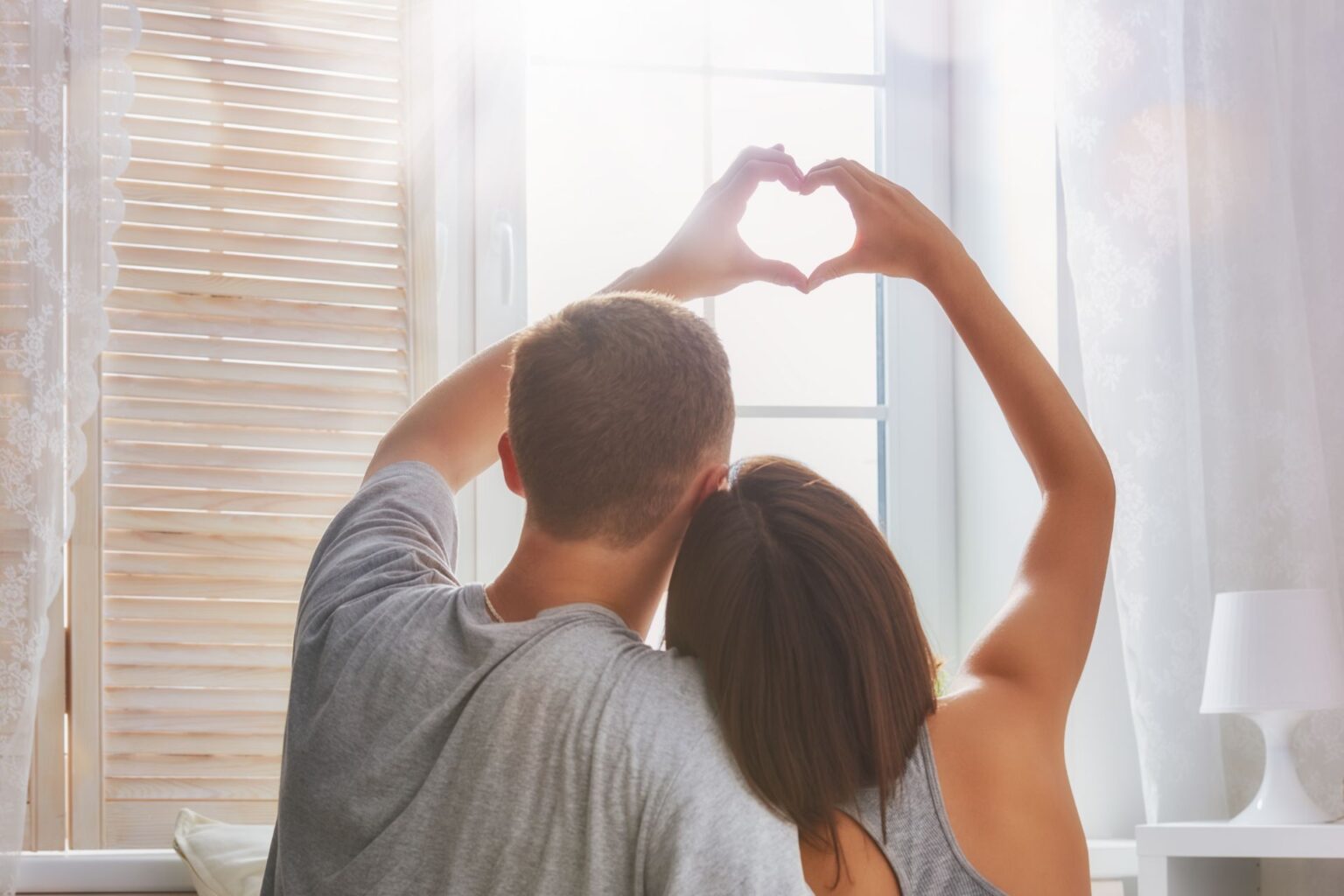 250 Short Love Messages For That Special Someone - Loverz Theatre