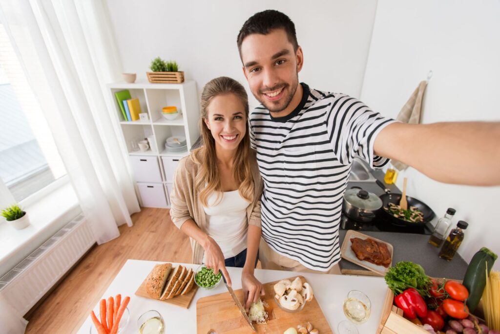 25 Third Date Ideas That Are Fun & Memorable - Loverz Theatre